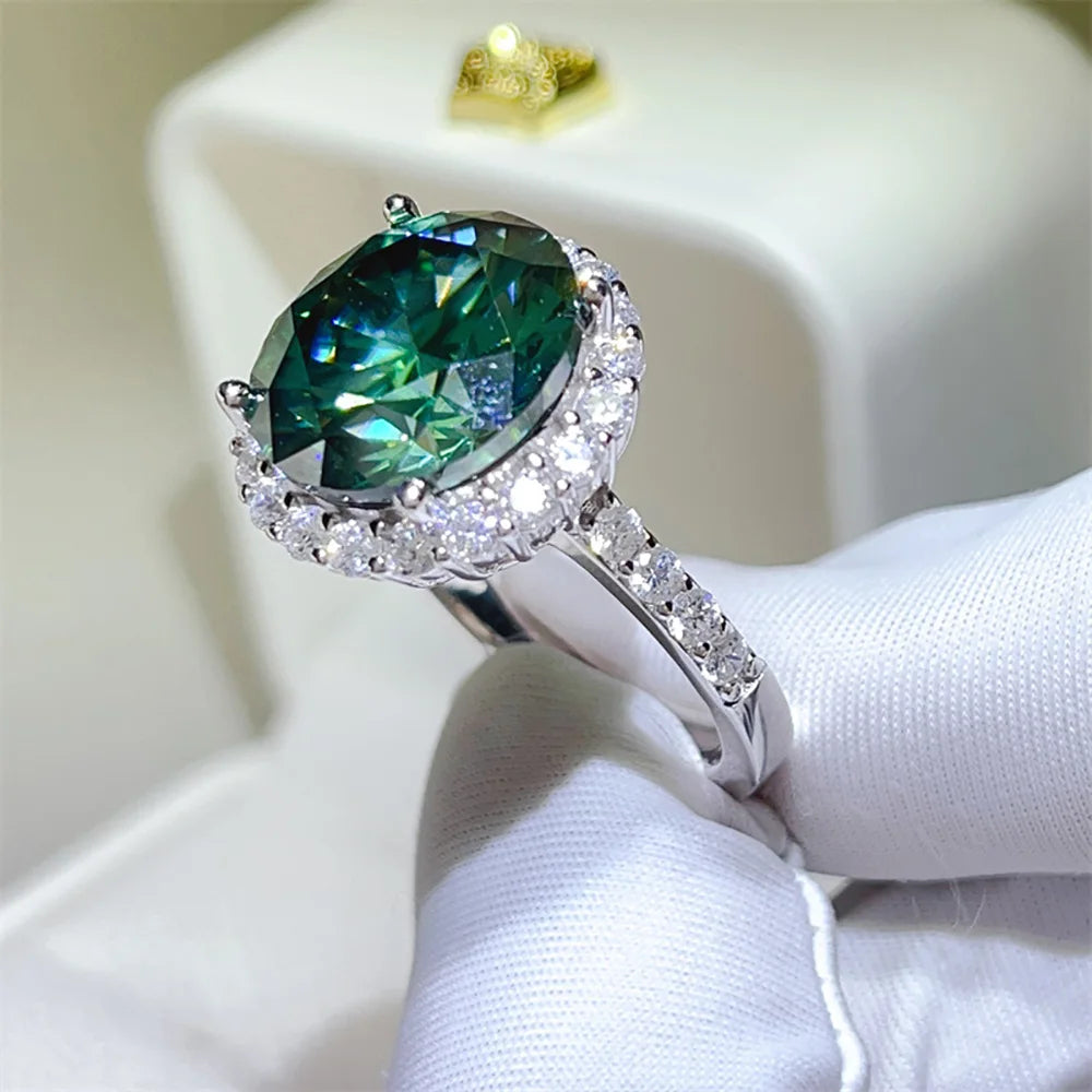 The Velisse Emerald Crown