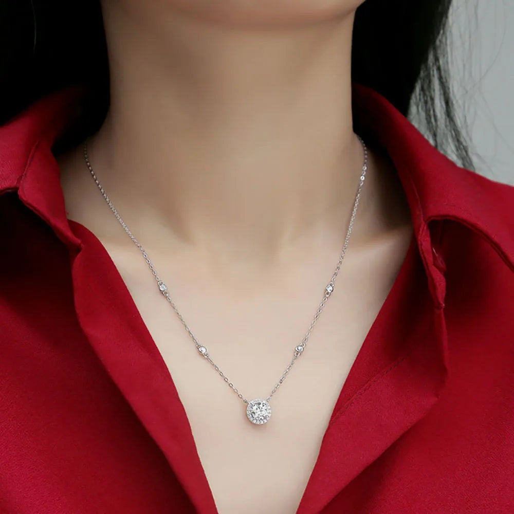 The Velisse Timeless Solitaire